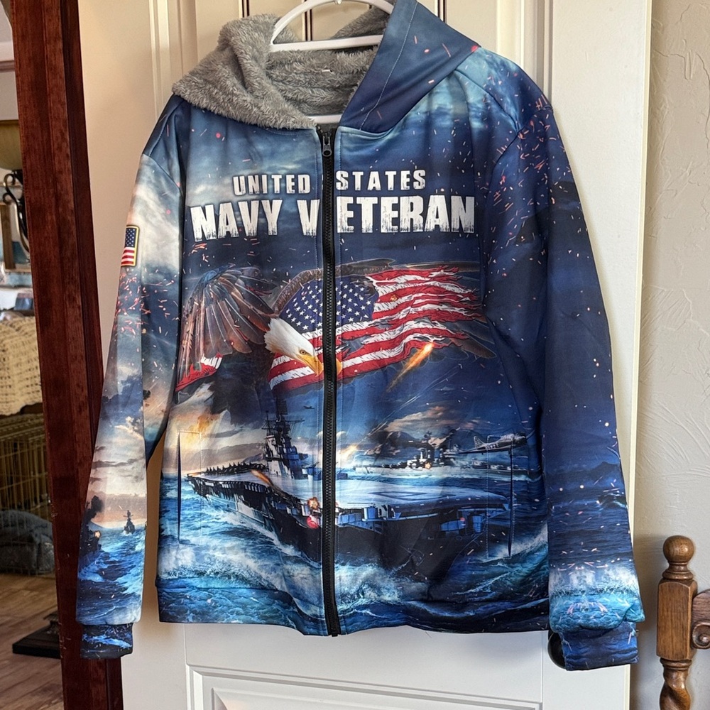 United States Navy Veteran Jacket, fleece lined.  XL, Excellent  Condition. Nice